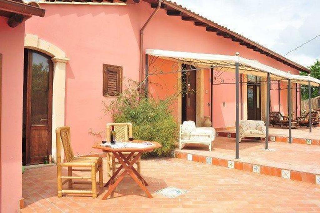 Willa Agriturismo Vita E Natura Noto Zewnętrze zdjęcie