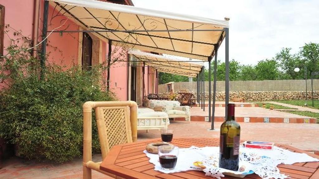 Willa Agriturismo Vita E Natura Noto Zewnętrze zdjęcie